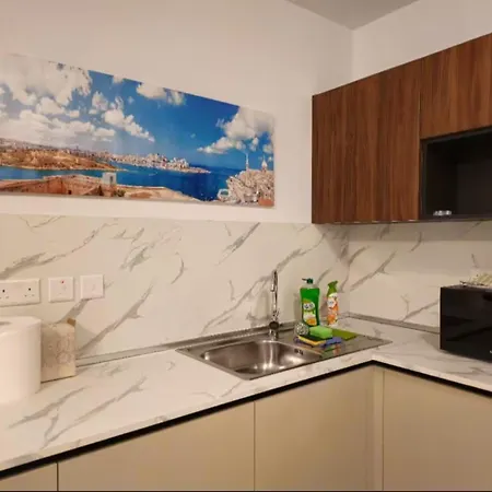The None Apartament